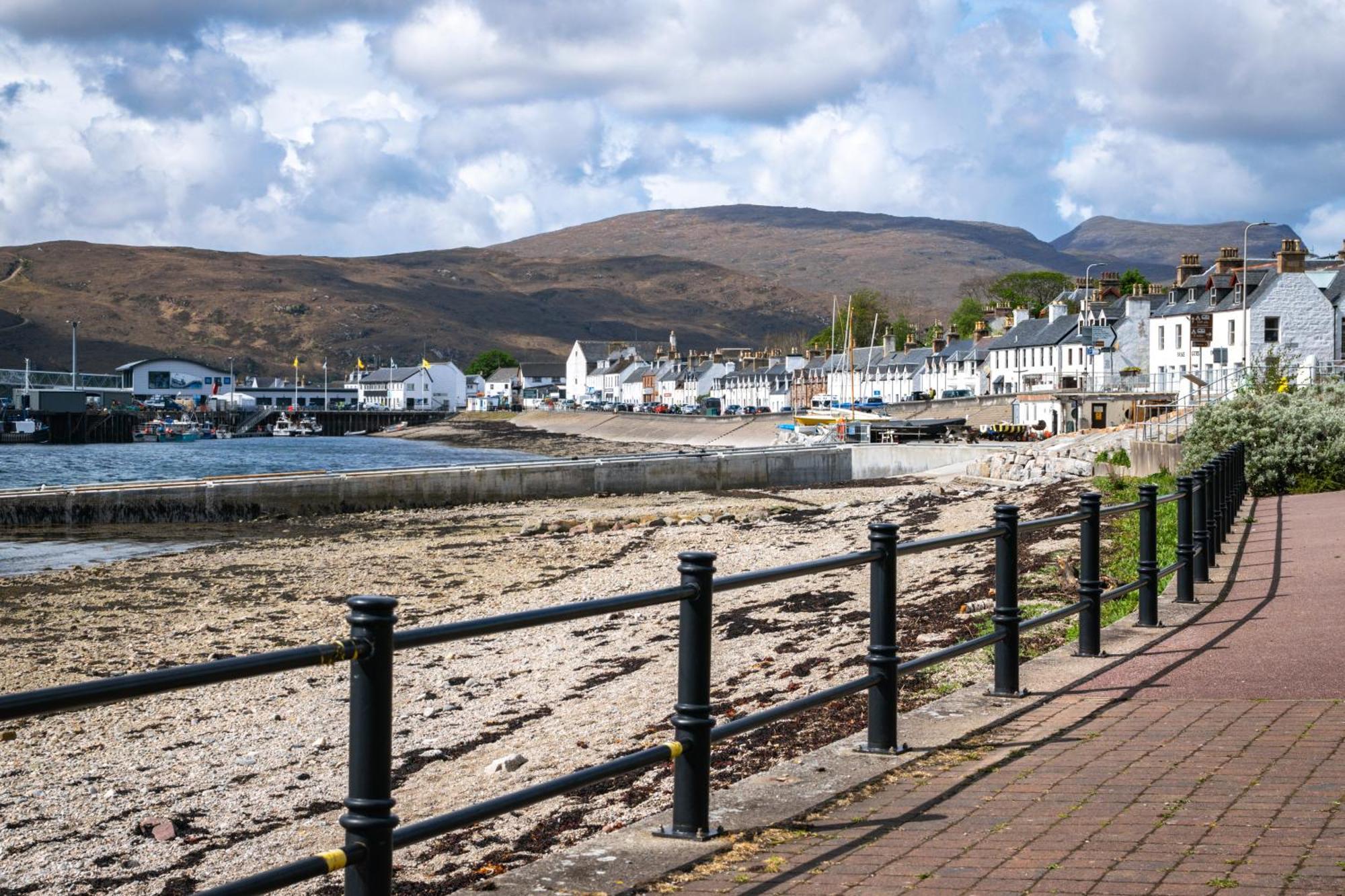 Ullapool Youth Hostel Экстерьер фото